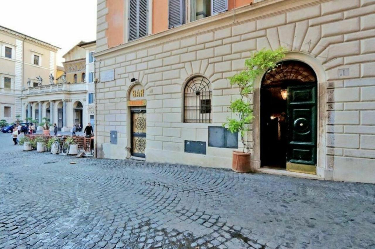 Fonte D'olio By Halldis Roma